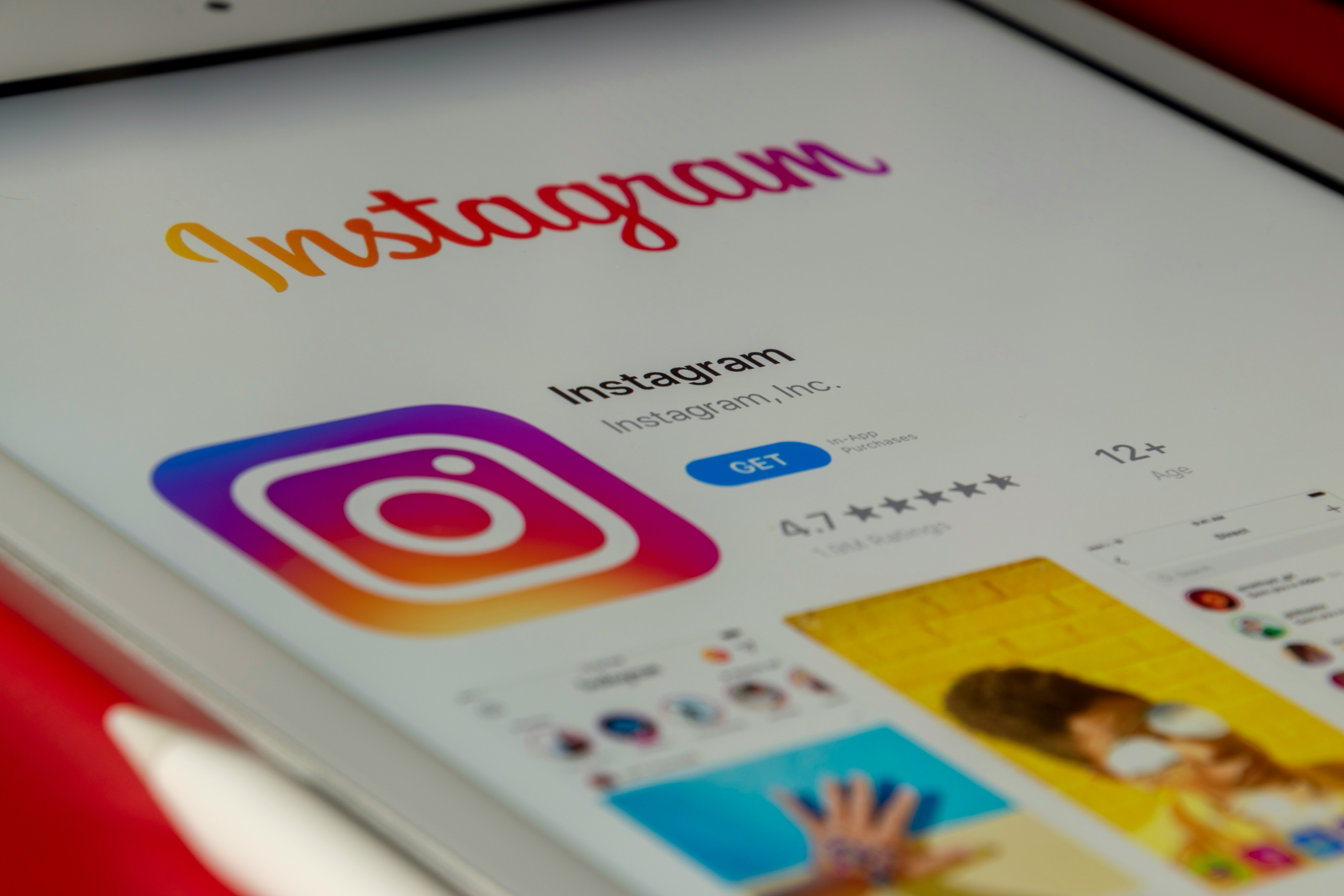 Best Place to Buy Instagram Accounts in 2026 (Avoid Scams & Grow Fast)